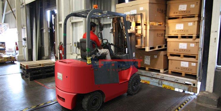 Types of Material Handling Equipment for all your Warehouse Needs